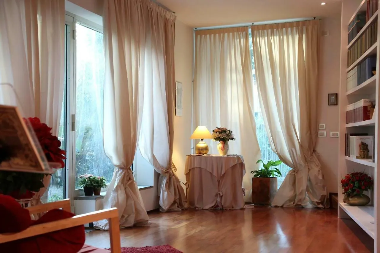 A Casa Di Marzia Bed & Breakfast Reggio Emilia 0*,  Italy